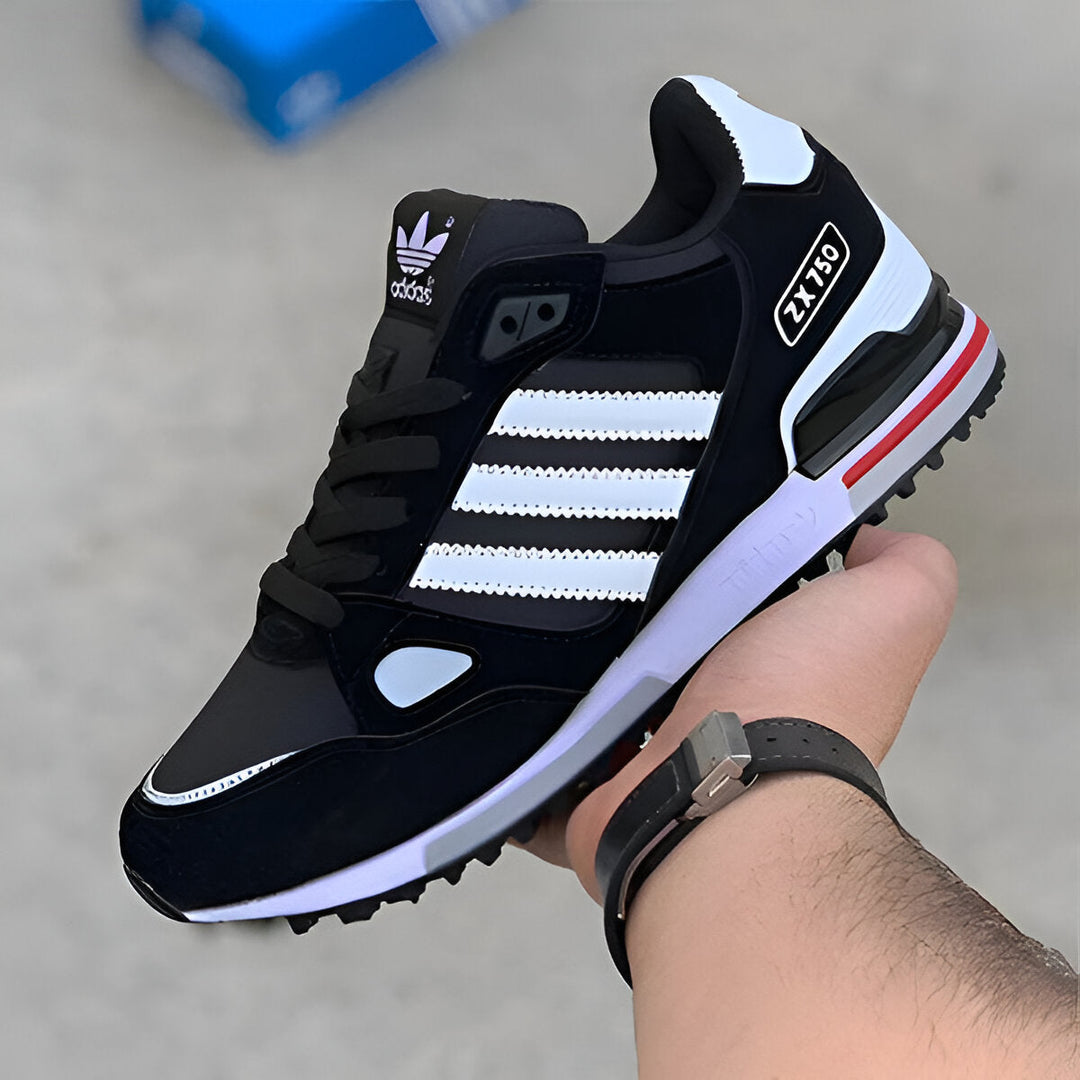Sportliche Herrensneaker